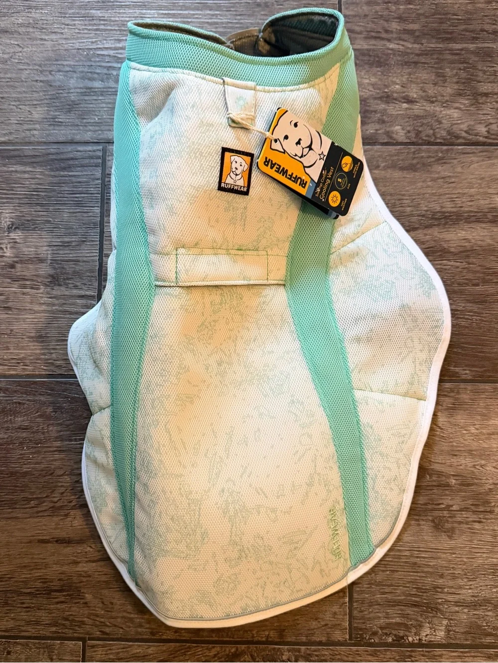 Ruffwear Swamp Cooler cooling vest